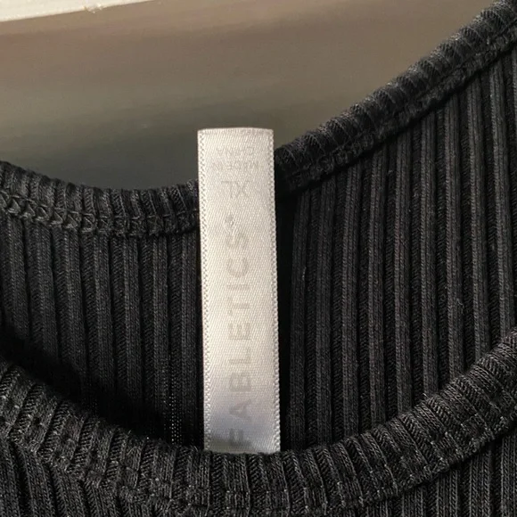 Fabletics seamless, body con ribbed midi dress - Picture 6 of 9